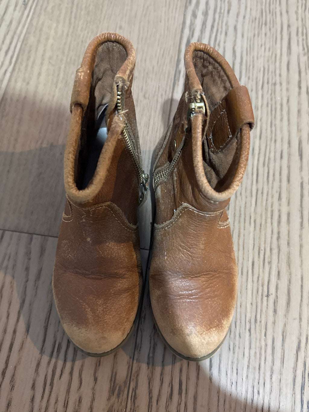 Country Road Kids’ Brown Ankle Boots – Size 26