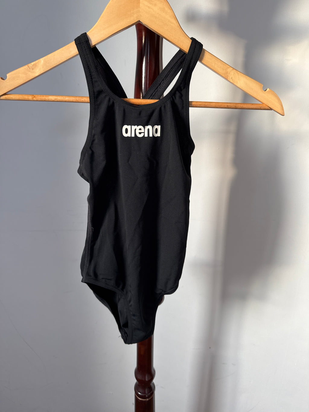 Arena Girls Size 6-7 G Solid Swim Pro Jr Black One-Piece Swimsuit