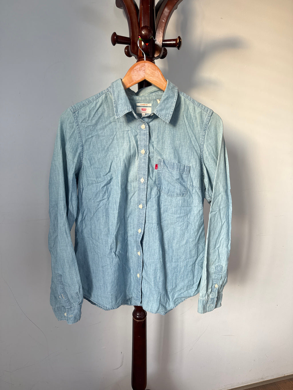 Levi's Classic Fit Light Blue Denim Long Sleeve Shirt