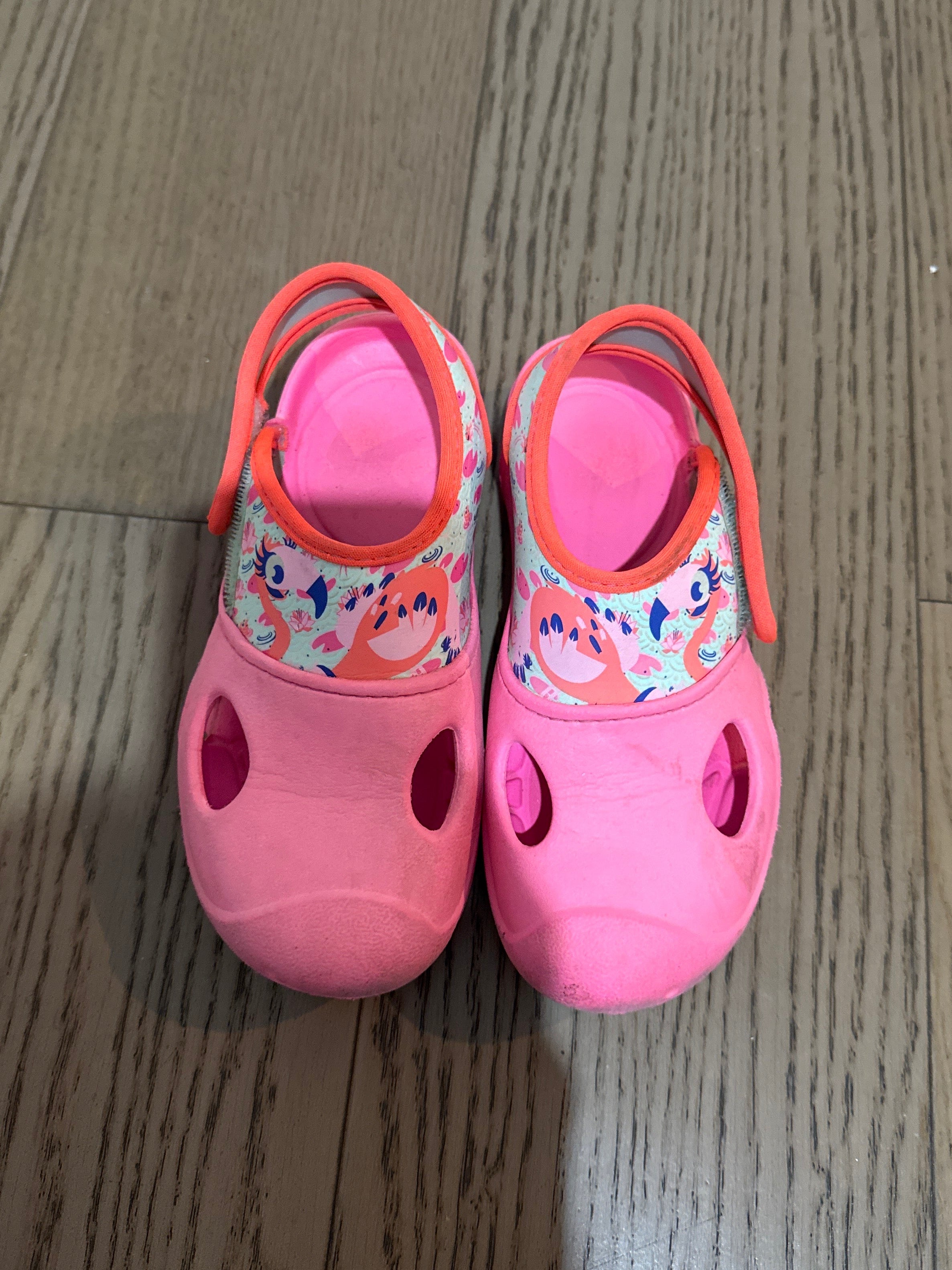 Decathlon Kids’ Pink Waterproof Water Shoes – EU 30–31