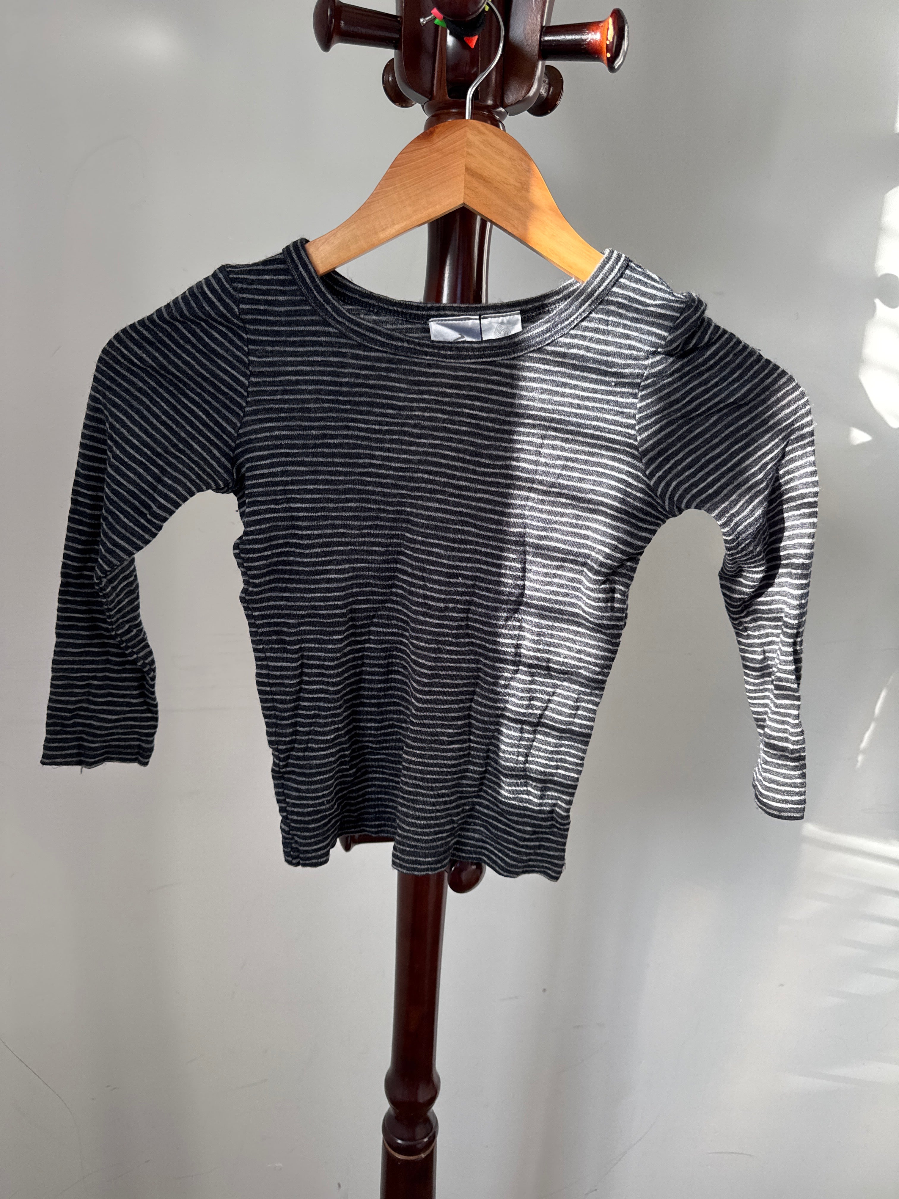 .Superfit Kids Size 4/5 Black & Grey Striped 100% Merino Wool Top