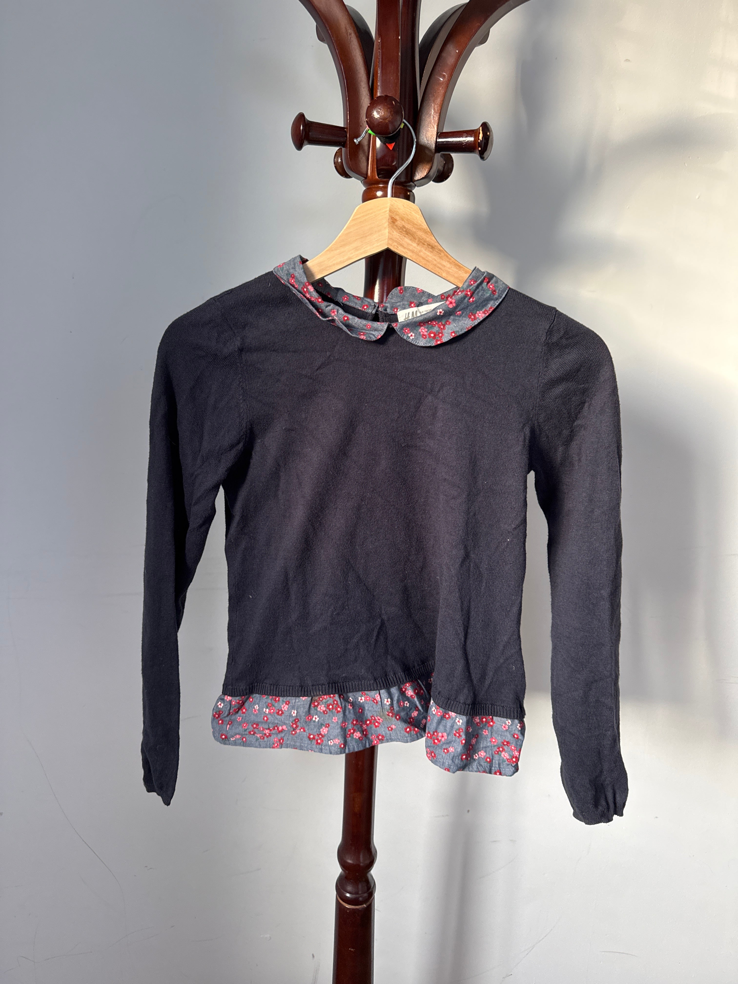 H&M Girls Size 8-10 Y Charcoal Grey Floral Collar Knit Sweater