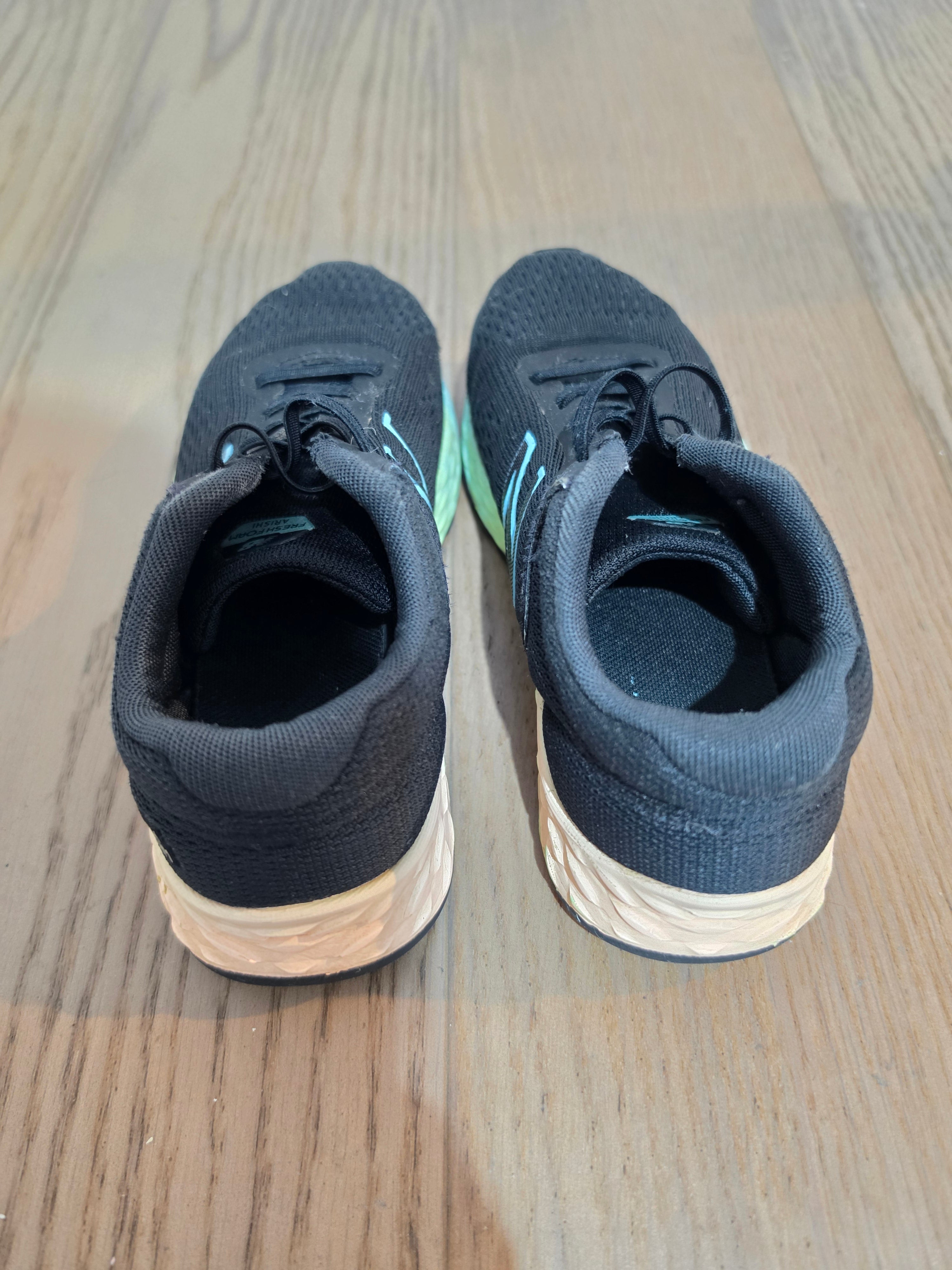 New Balance Kids’ Black Fresh Foam Running Shoes – EUR 32.5