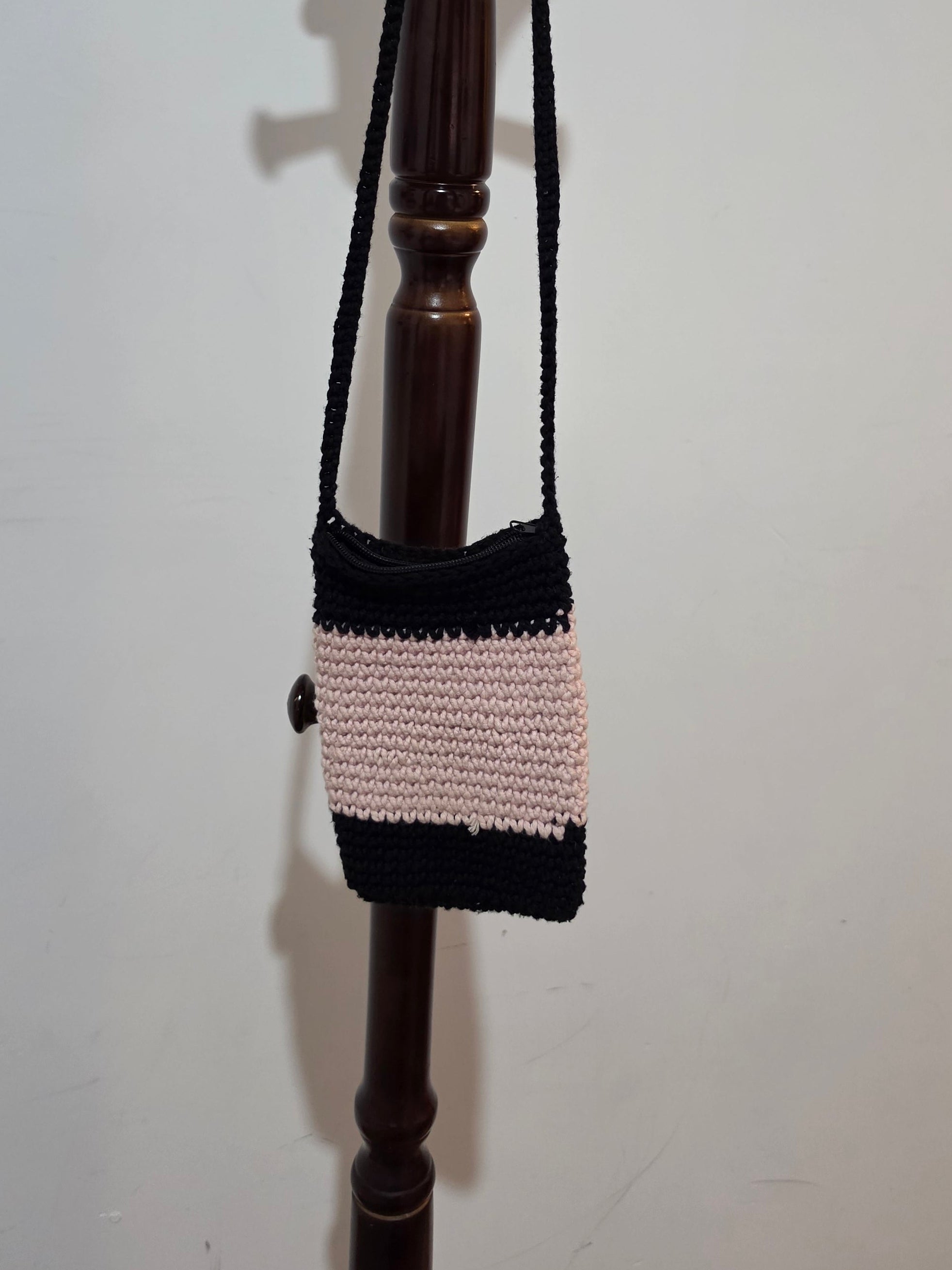 Crochet camera bag B3