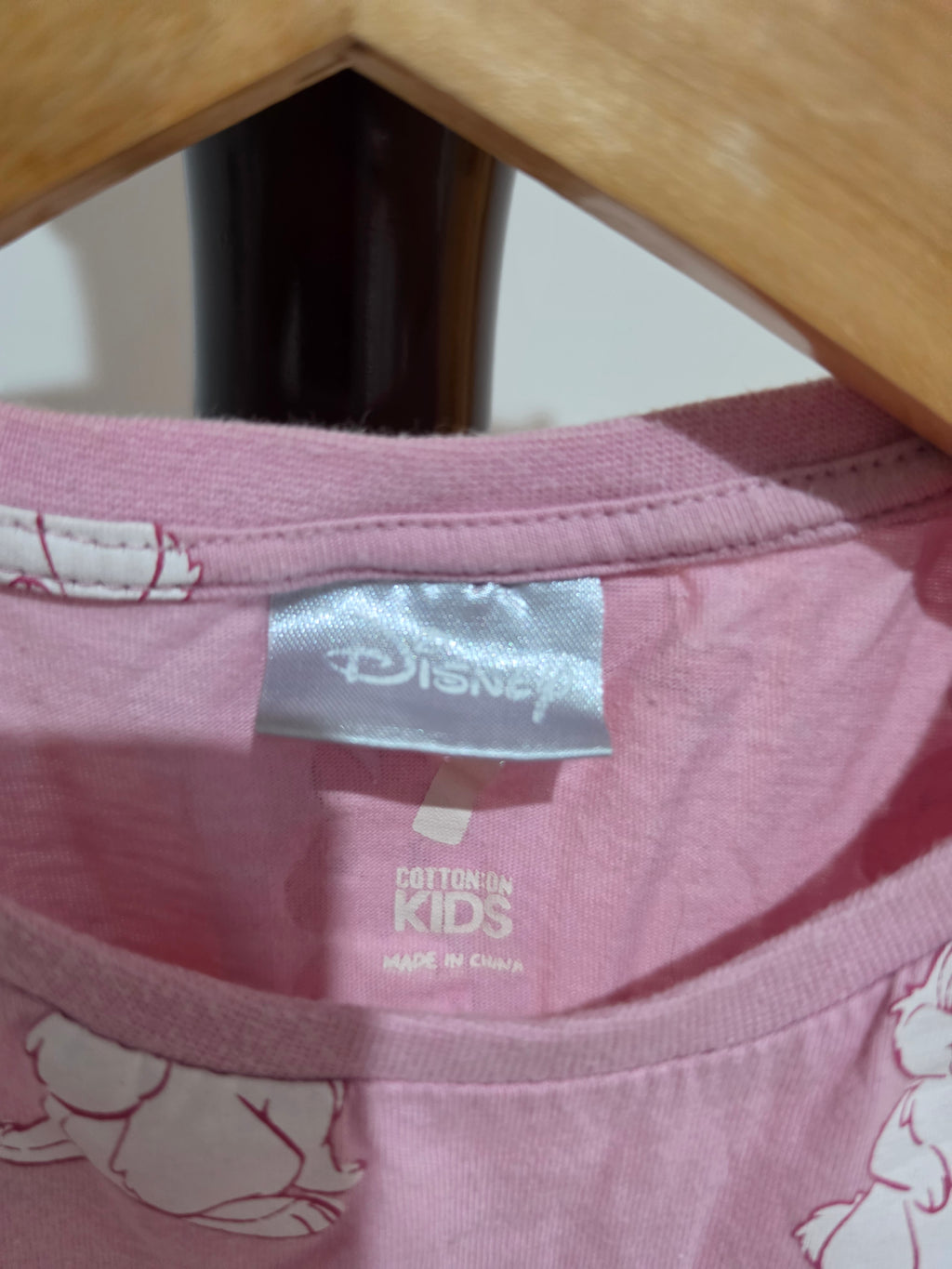 cotton on disney tshirt 7 t83