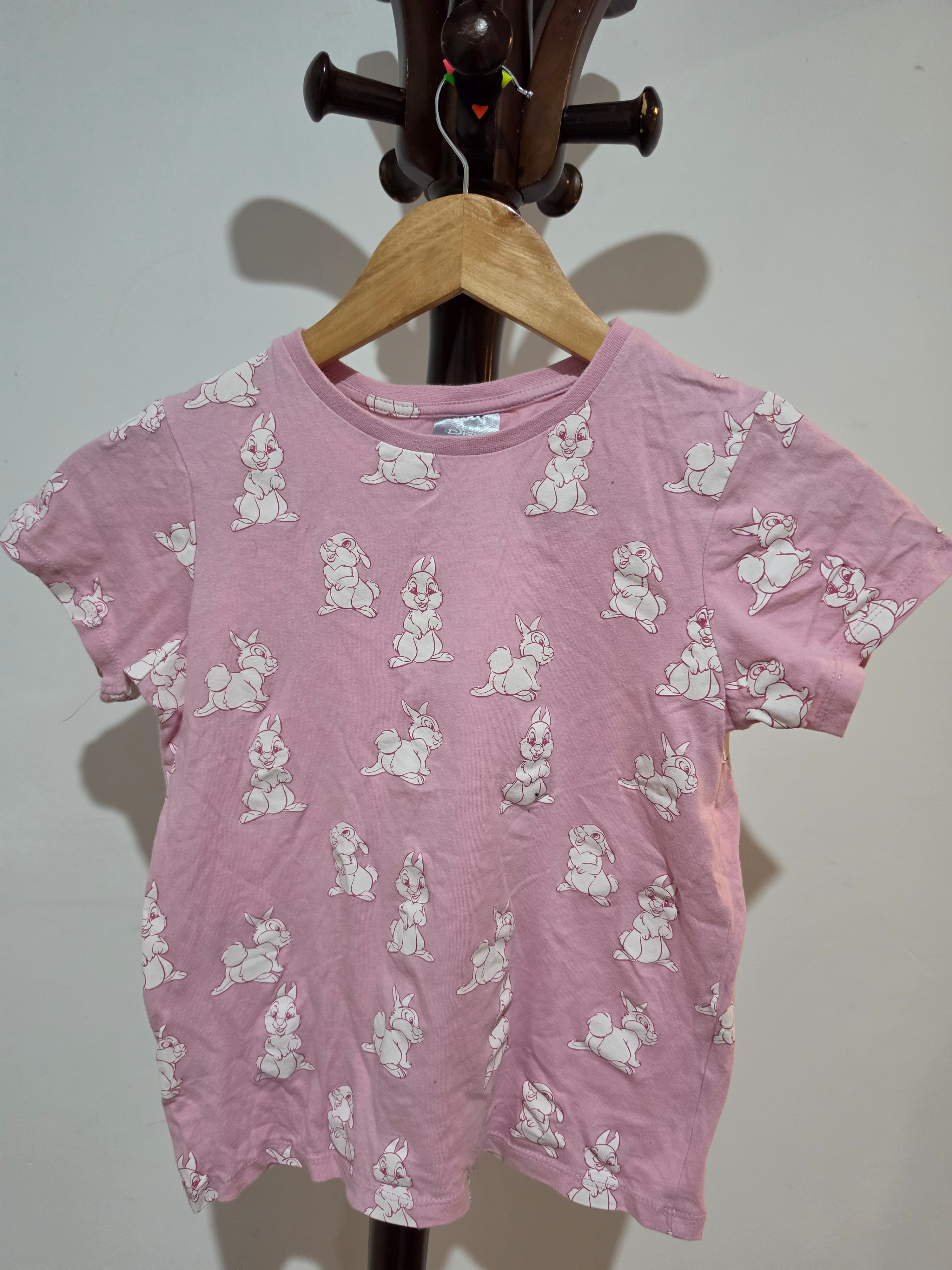 cotton on disney tshirt 7 t83