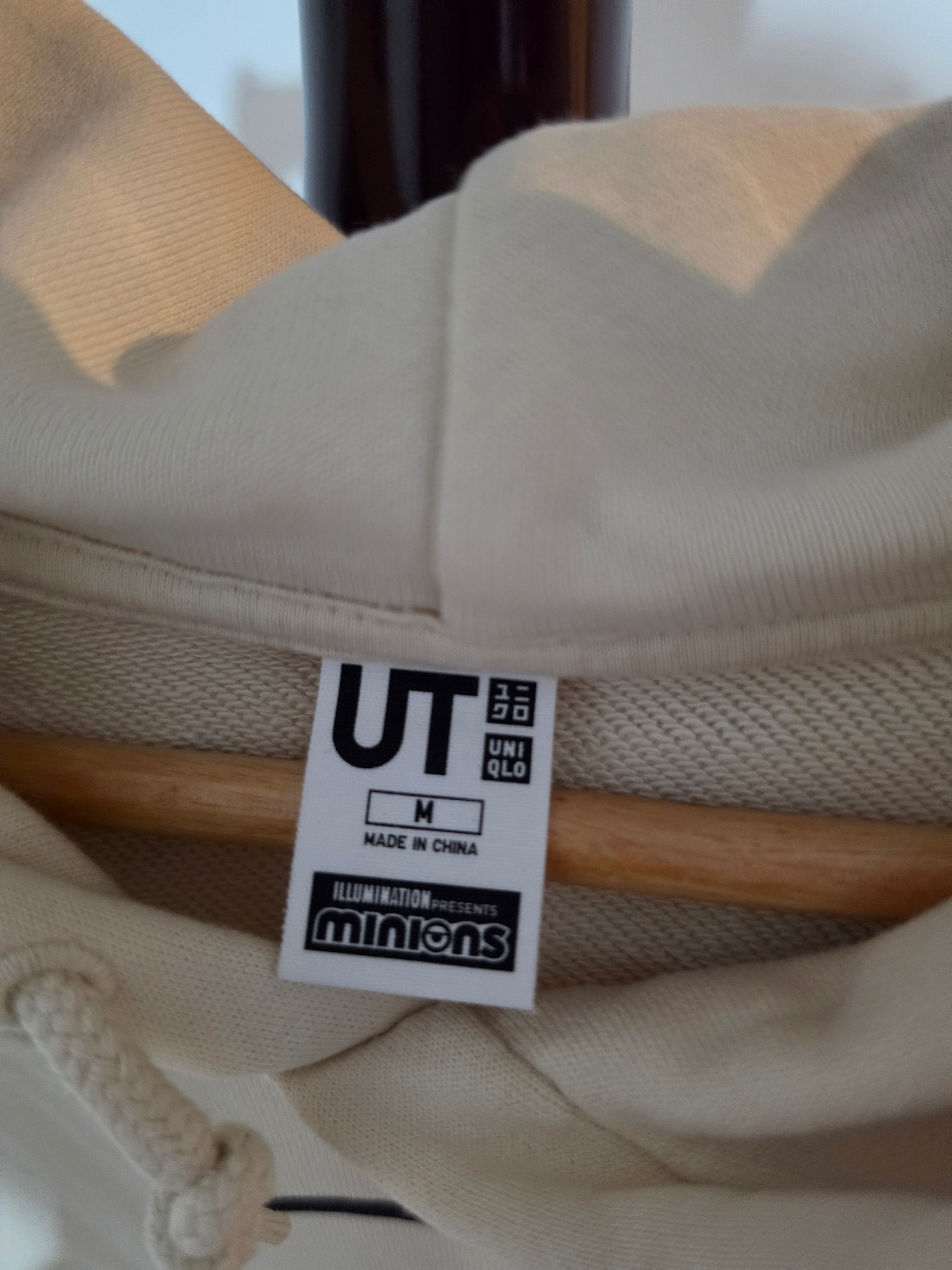 UniQLO UT  Minion hoodie M t88