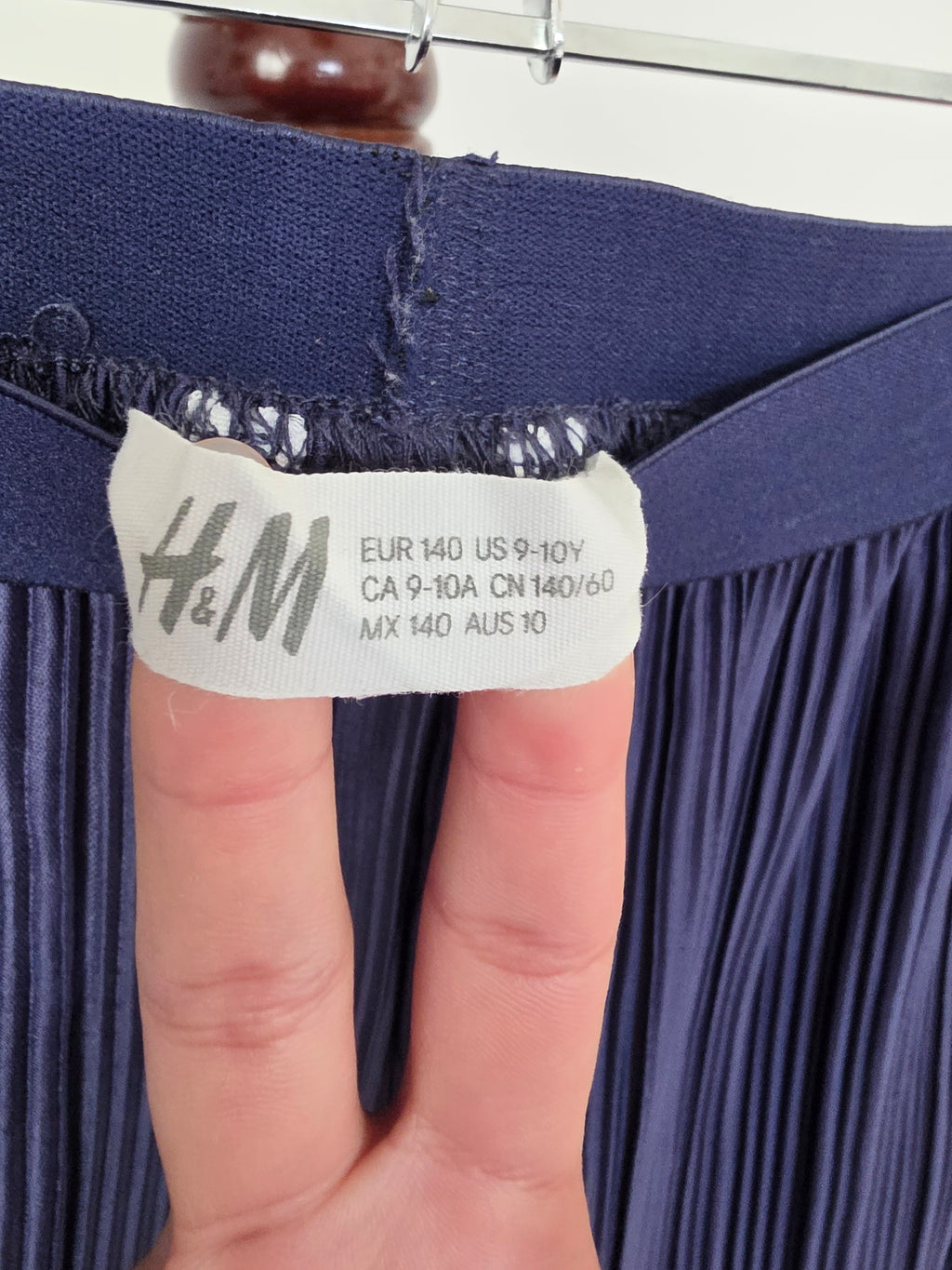 H&M blue flowy pants