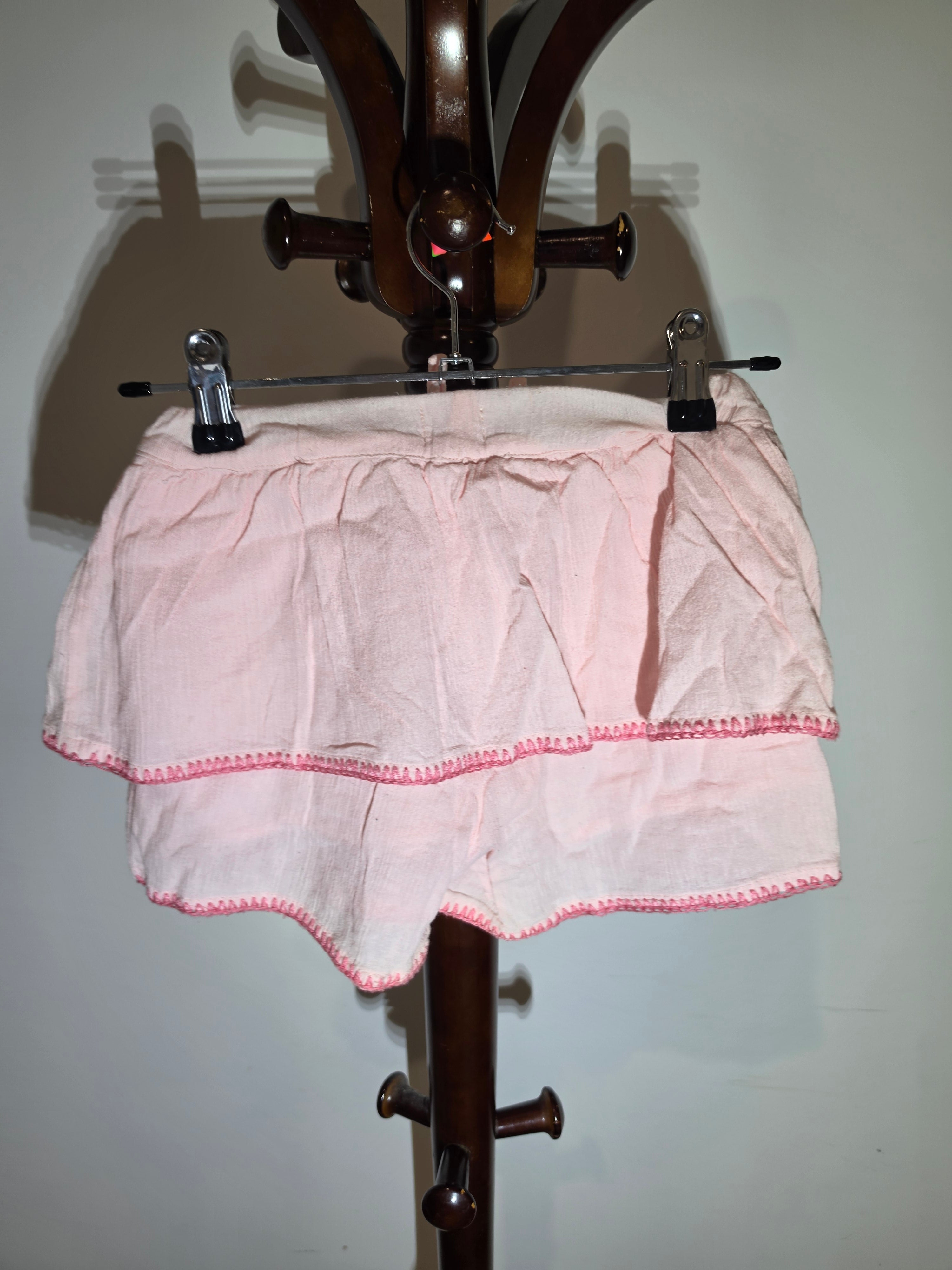 seed shorts pink