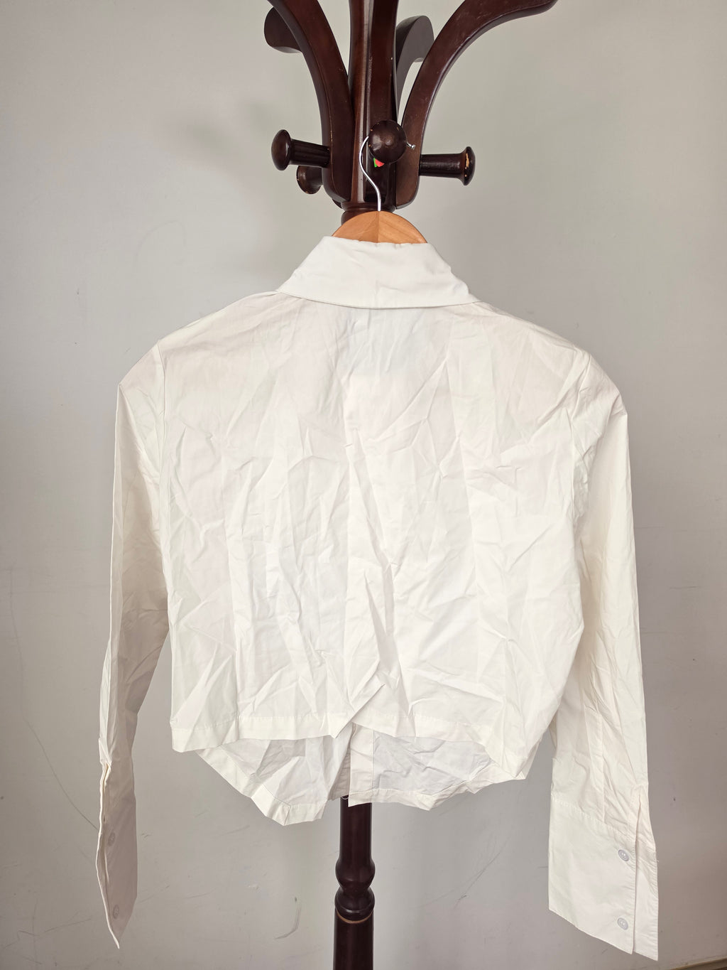YING QING FANG white garment