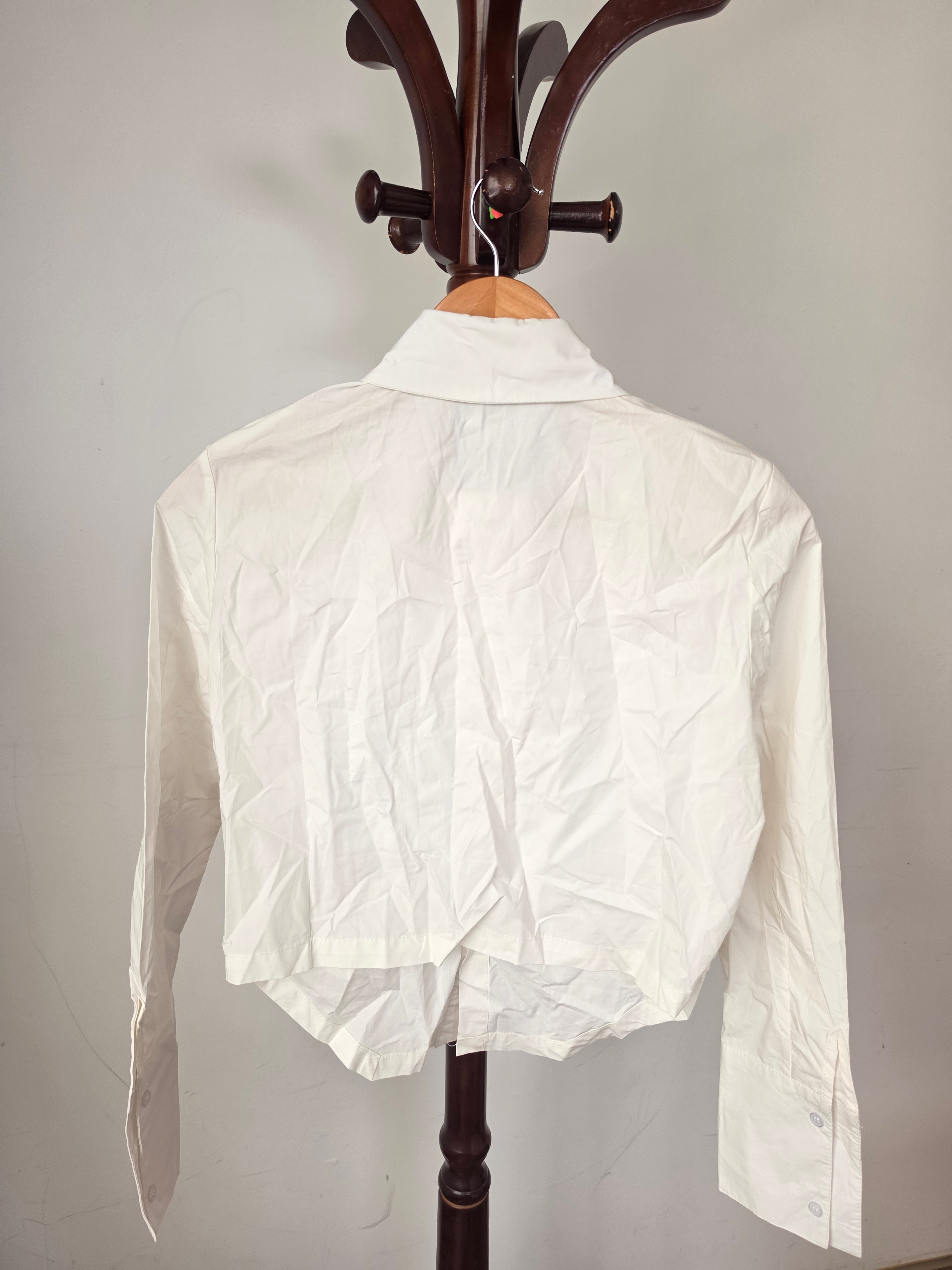YING QING FANG white garment